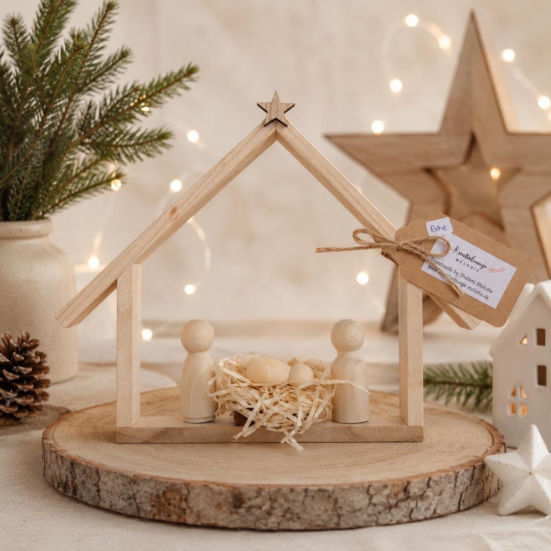 Minimalistische Weihnachtskrippe aus Holz – Bild 5