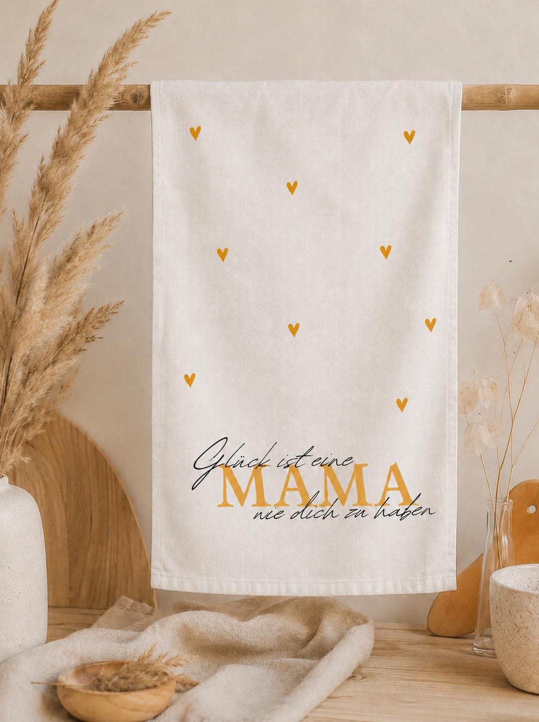 Geschirrtuch mit Spruch „Glück ist eine Mama wie dich zu haben“ – personalisiertes Küchentuch als Muttertagsgeschenk